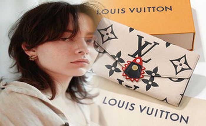 ルイ ヴィトン 二 つ折り 財布 中古