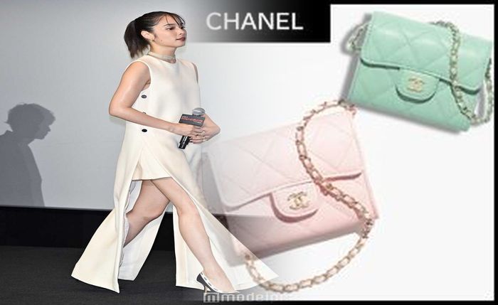 シャネル チェーン ウォレット コーデ