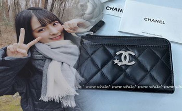 シャネル w ホック 長 財布