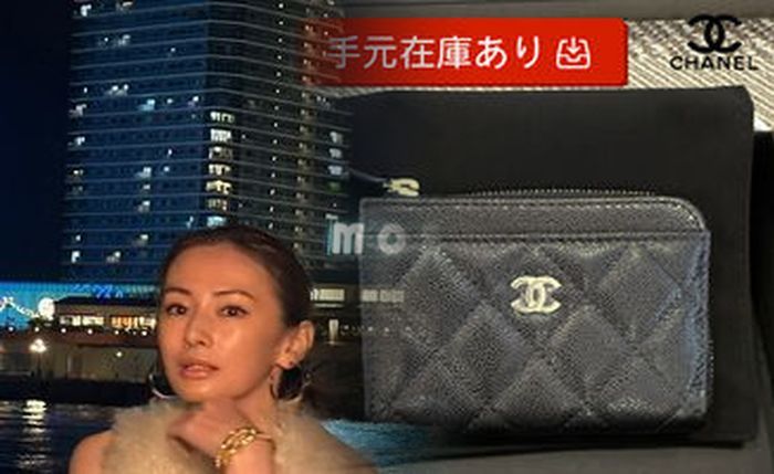 シャネル 二 つ折り 財布 キャビア スキン