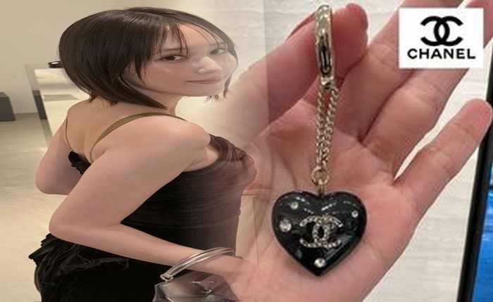 chanel 二 つ折り 財布
