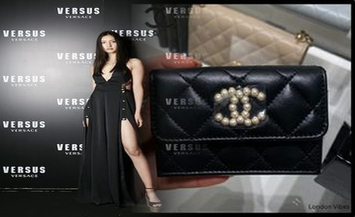 シャネル 財布 チェーン 付き