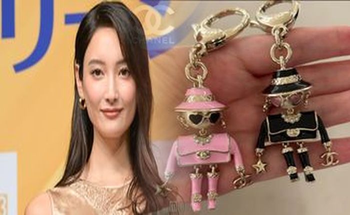 シャネル w ホック 長 財布