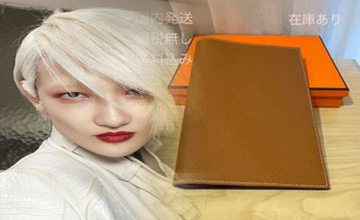 エルメス 財布 フランス 価格
