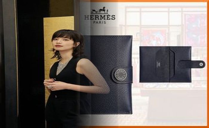 エルメス ベアン 財布 メンズ