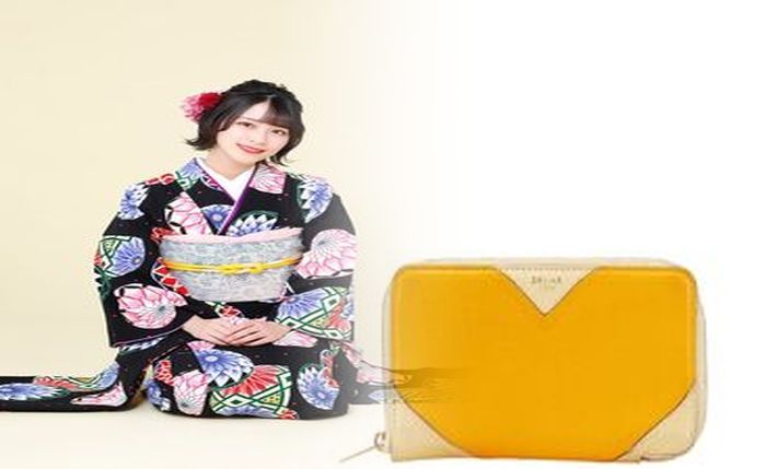 セリーヌ 財布 ベージュ 黄色