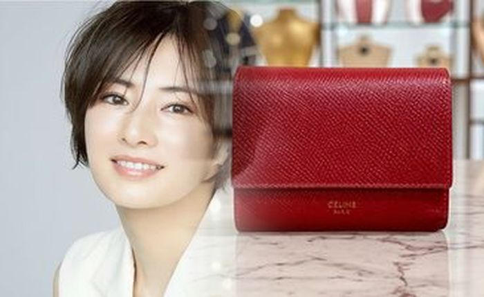 セリーヌ 財布 ベージュ 黄色