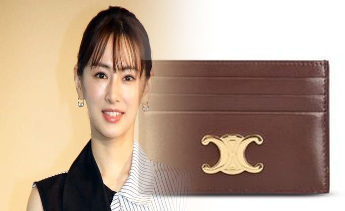 セリーヌ 財布 メンズ 二 つ折り