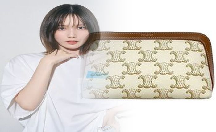セリーヌ 財布 本物 見分け 方