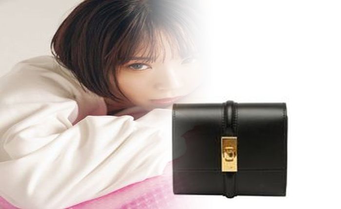 セリーヌ 偽物 見分け 方 財布