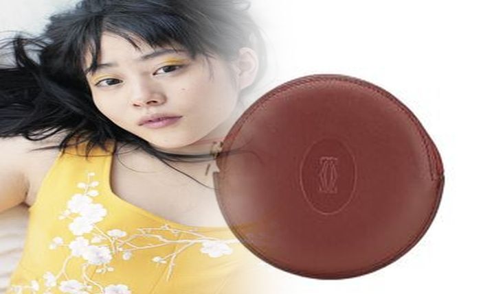 カルティエ 二 つ折り 財布 メンズ
