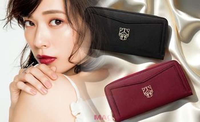 カルティエ 財布 レディース 年齢