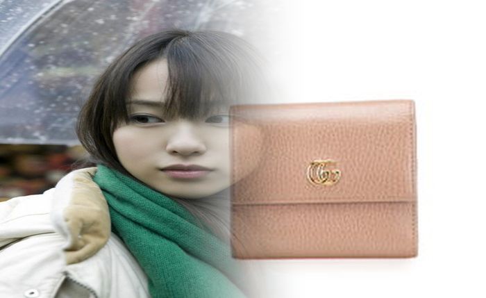 グッチ 財布 二 つ折り レディース