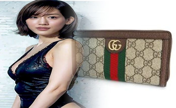 gucci の 財布 さくらんぼ