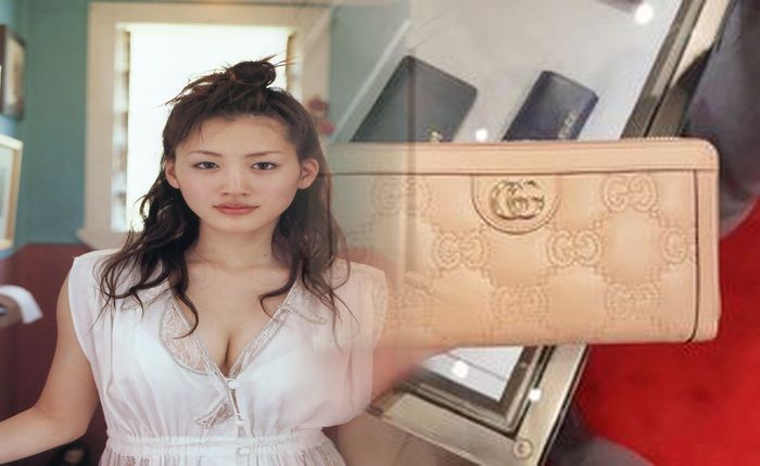 御殿場 アウトレット グッチ 財布