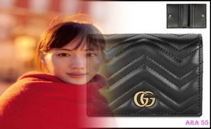 グッチ l 字 ファスナー 長 財布