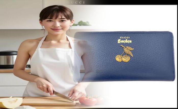 gucci 2 つ折り 財布 メンズ