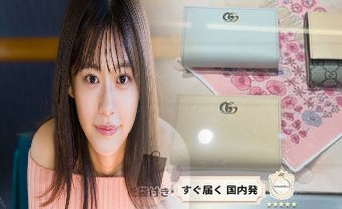 グッチ パイソン 財布 メンズ