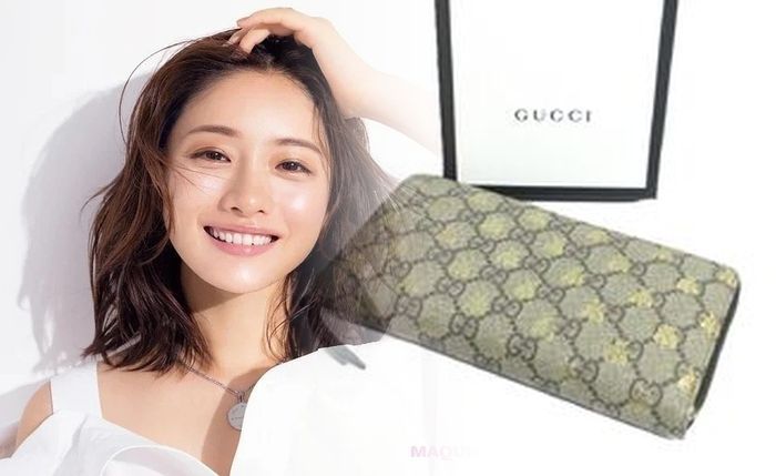 bvlgari 財布 二 つ折り