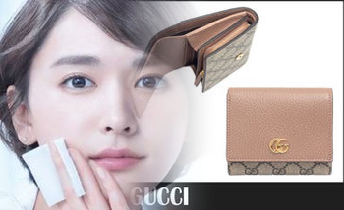 gucci カード ケース 財布 として