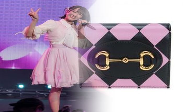 gucci さくらんぼ 財布 値段