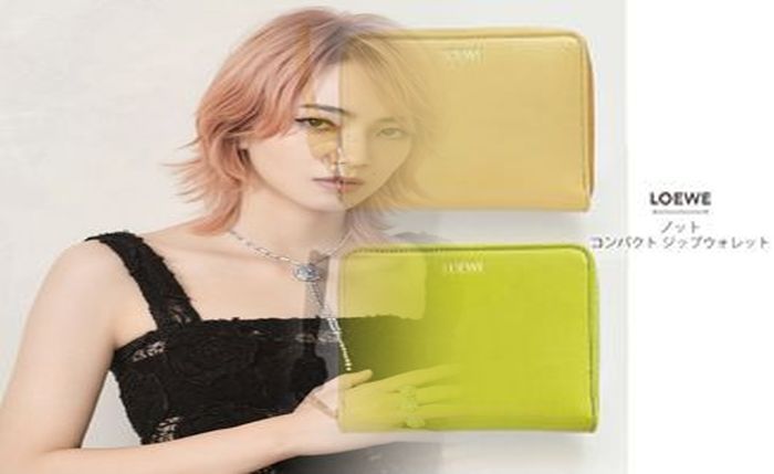 ロエベ 折りたたみ 財布 メンズ