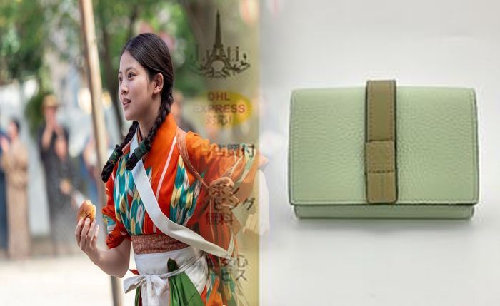 ロエベ 二 つ折り 財布 レディース