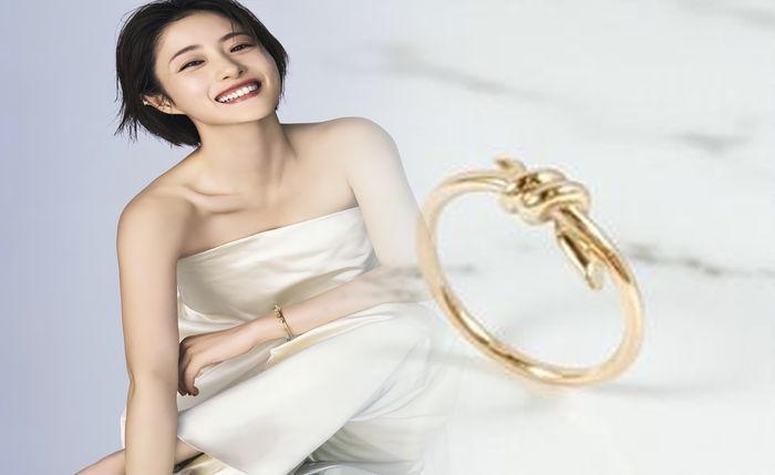 ティファニー ソリティア 婚約 指輪