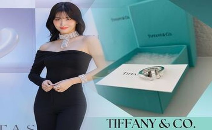 ティファニー 指輪 ホワイト ゴールド