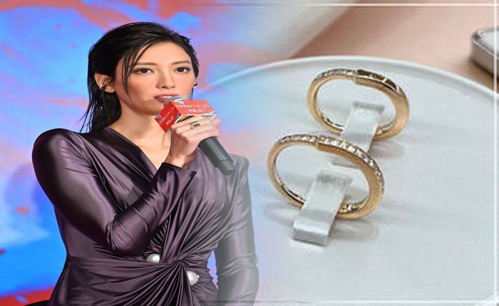 ティファニー リボン リング エンゲージ