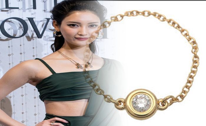 ティファニー 0.5 カラット 婚約 指輪