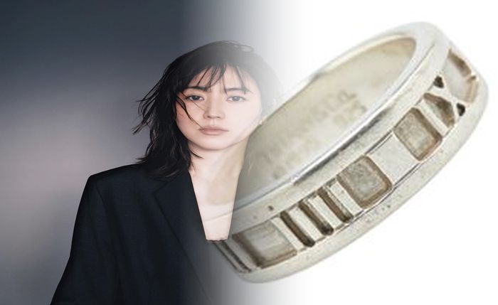 ジャスティン ビーバー 指輪 ティファニー