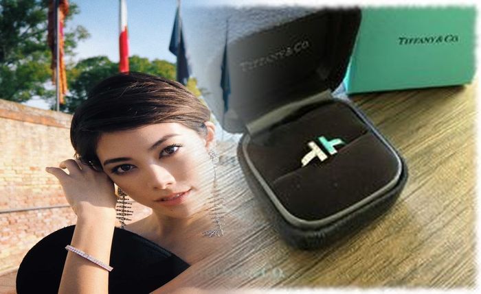 ティファニー 婚約 指輪 金額