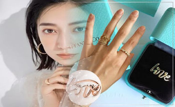 ティファニー 婚約 指輪 ダイヤ