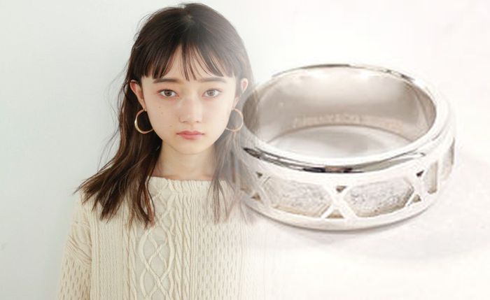 婚約 指輪 ティファニー カタログ