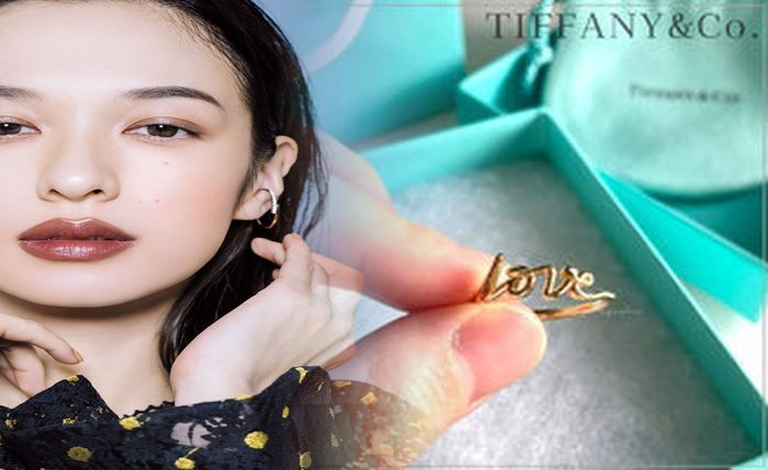 ティファニー キーリング 名 入れ