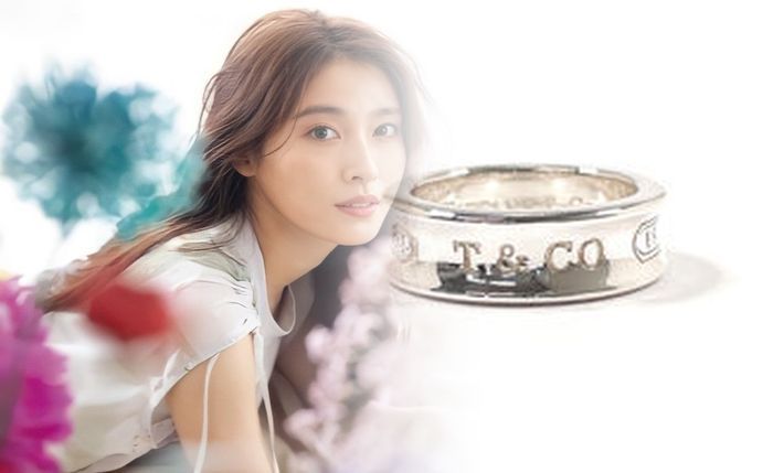 ティファニー エンゲージ リング 箱