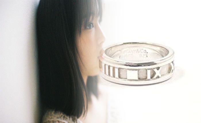 ティファニー フック & アイ リング 定価