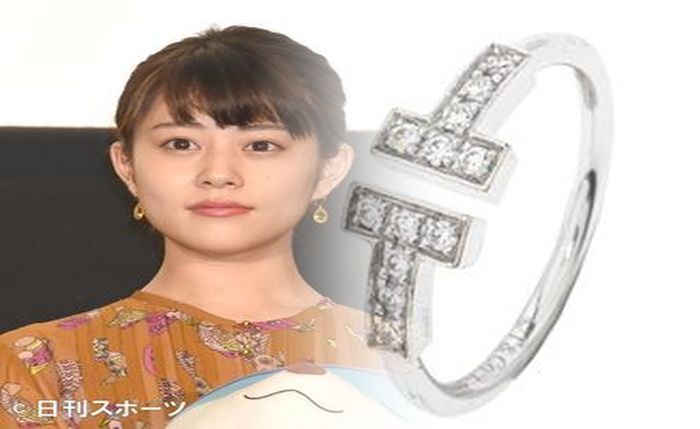 ティファニー 婚約 指輪 25 万