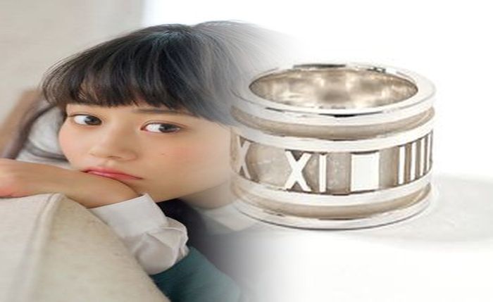 婚約 指輪 重ね づけ ティファニー
