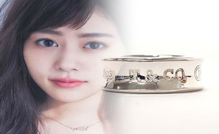 ティファニー セッティング 結婚 指輪 重ね 付け