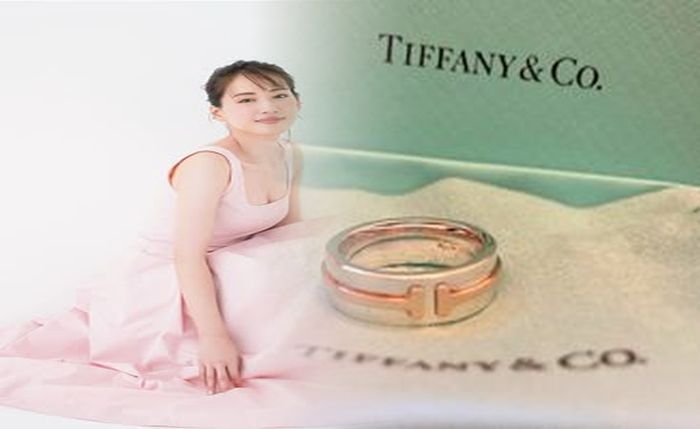 ティファニー リボン 婚約 指輪