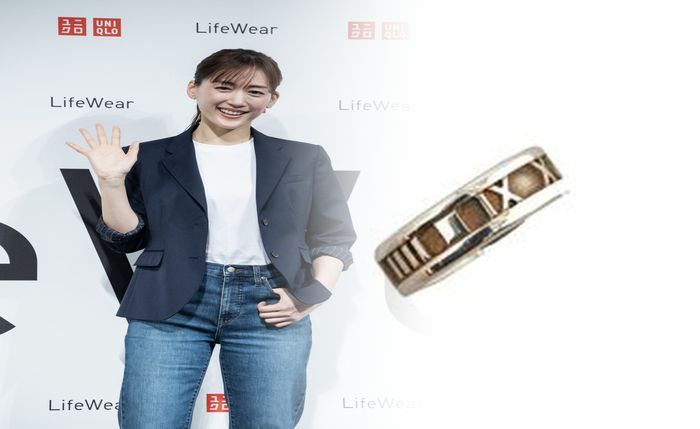 tiffany 婚約 指輪 値段