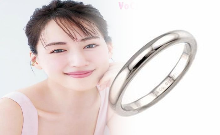 一 粒 ダイヤ 指輪 ティファニー