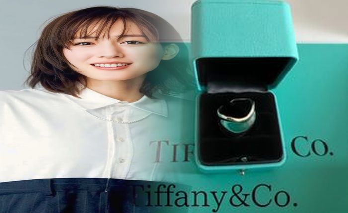 アクア マリン 指輪 ティファニー
