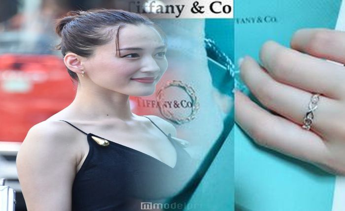 アクア マリン リング ティファニー