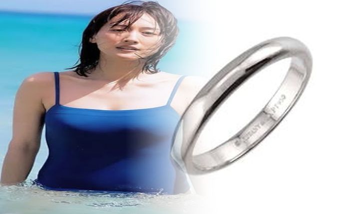 ティファニー エンゲージ リング 画像