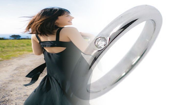 ティファニー カルティエ 婚約 指輪 比較