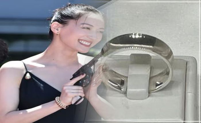 ティファニー トゥルー エンゲージメント リング