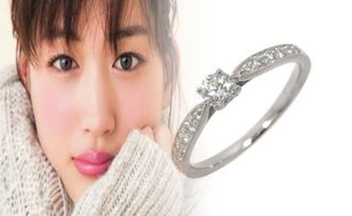 婚約 指輪 ティファニー 10 万